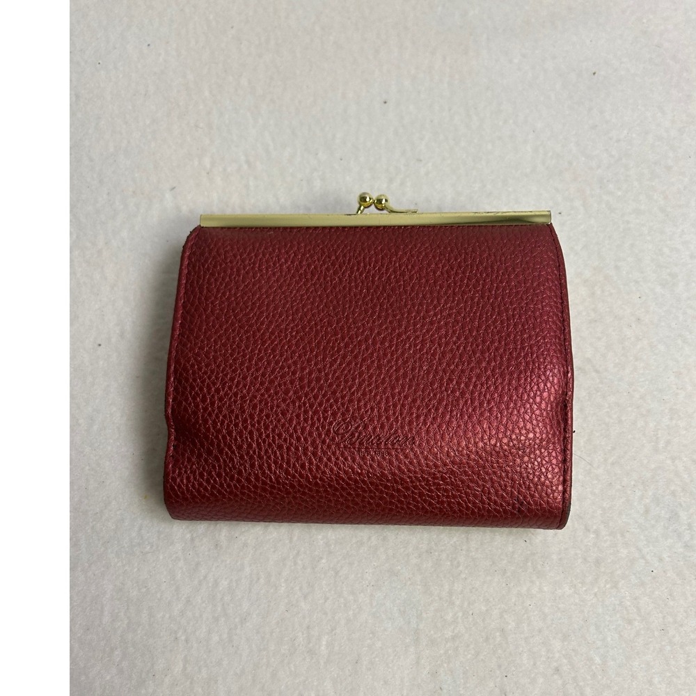 Classic Aesthetic Buxton Womens OS Metallic Red Kiss Lock Bifold Leather Wallet